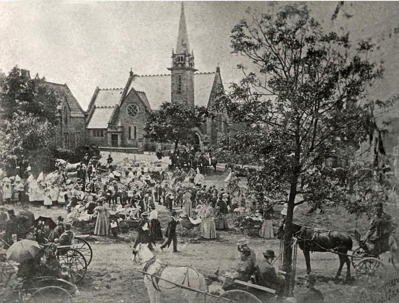 Gathering 1895.jpg - Gathering on Village Green - August 1896 The Methodist Chapel opened in the spring of 1893. No clock until 1896 or 7 The celebrations could be The Band of Hope Day.